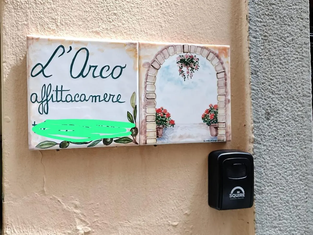 Guest house Affittacamere L'Arco Volastra