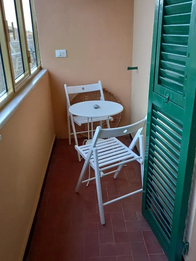 Guest house Affittacamere L'Arco Volastra Italy