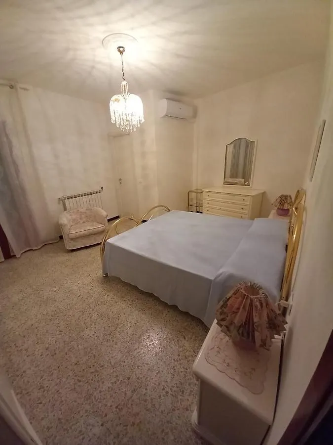 Affittacamere L'Arco Volastra Guest house